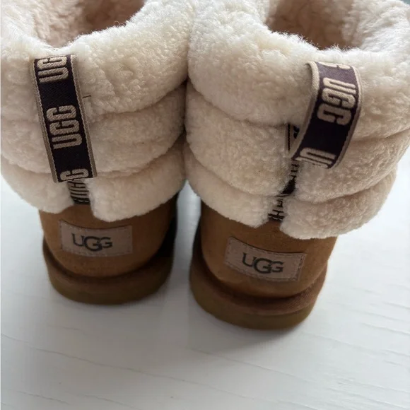UGG Boots Chesnut - Picture 3 of 4
